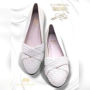 G.H. Bass & Co. Sahara Sz 7.5M Women White Woven Leather Flats
